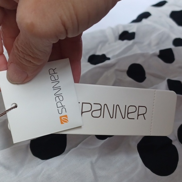 Beautiful Spanner Fitted Polka Dot Front Tie Blouse - M - Picture 10 of 10